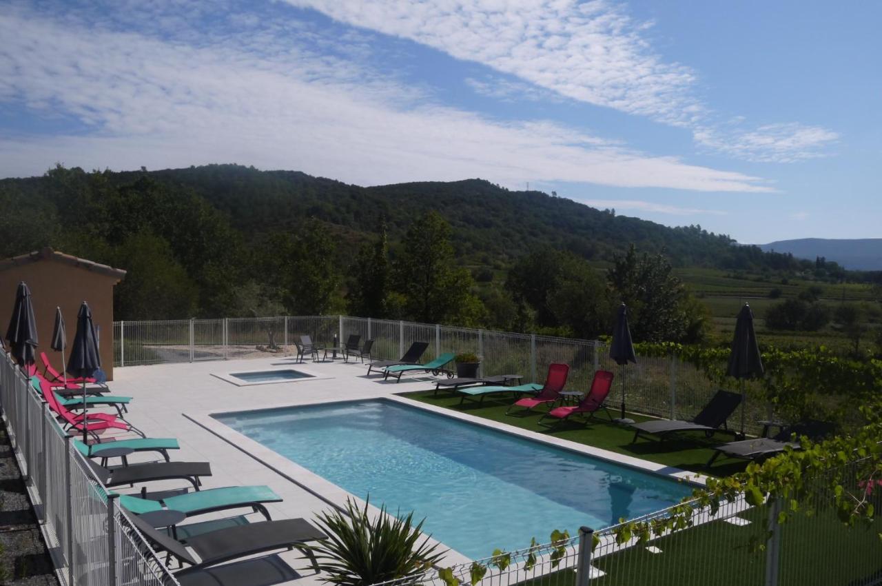 Les Oliviers Vallon-Pont-dʼArc Exterior foto